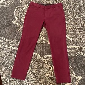 Banana republic Sloan Fit cropped, Fuchsia/ Magenta slacks